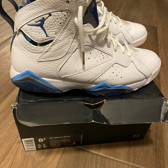 Air Jordan Retro 7 “University Blue” - Size 8.5 - Picture 2 of 3